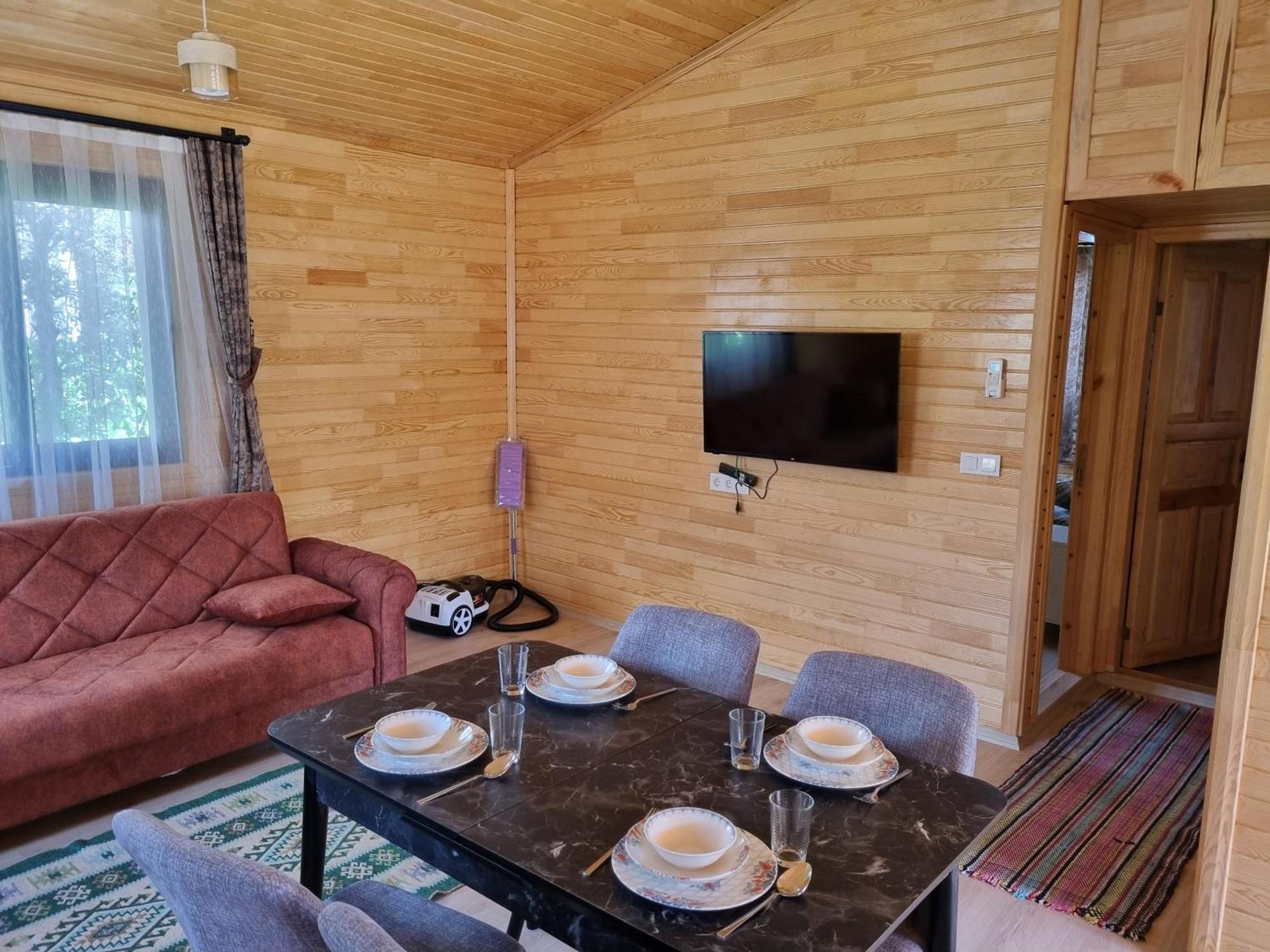 Ugur Pansiyon Bungalows Cirali Exterior photo